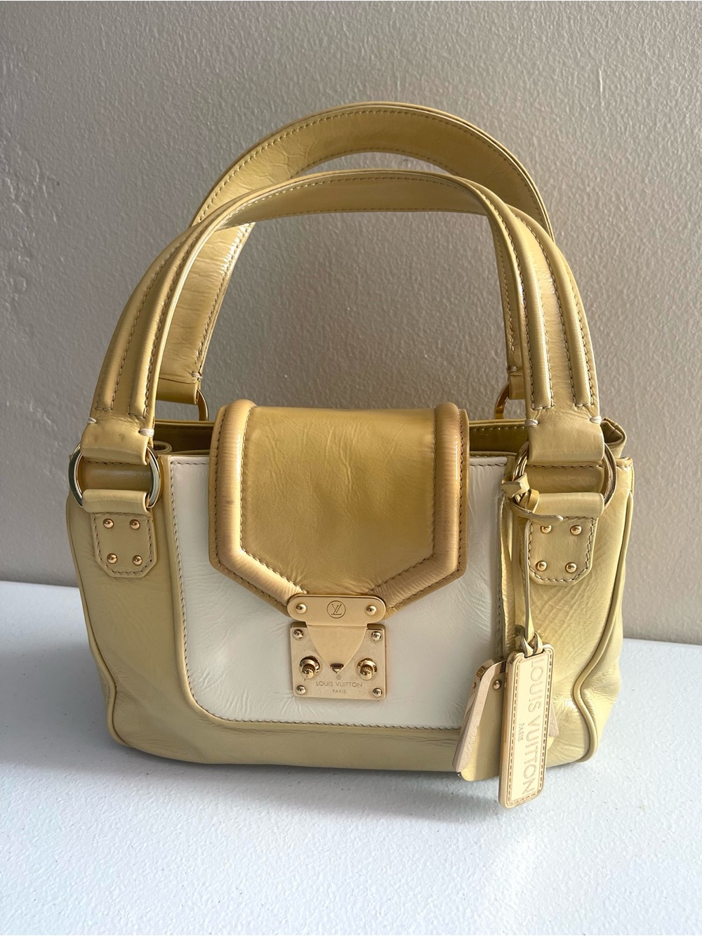 Louis Vuitton Top handle Patent Bicolor Pre-owned